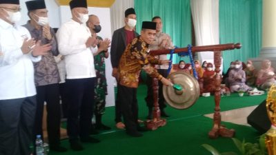 Ditandai Pemukulan Gong, MTQ ke 29 Resmi Ditutup Wakil Bupati Ogan Ilir H.Ardani