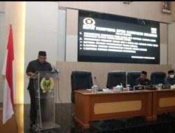 Sampaikan Pendapat Atas Raperda Inisiatif DPRD