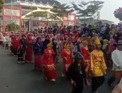 Ribuan Peserta Meriahkan Kirab Budaya Merah Putih