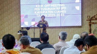 Wabup Yana Mengajak Seluruh Unsur Masyarakat Untuk Berfikir dan Visioner Dalam Penyusunan RPJPD