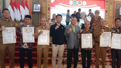 PWI Sumsel Beri Award Kepada Bupati Ogan Ilir dan Para OPD sebagai Sahabat PWI