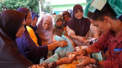 Pasar Murah Jelang Idul Adha, Diserbu Warga