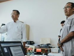 Tinjau Kesiapan PPDB 2025, Plh. Kadisdik Kunjungi SMAN 3 Cirebon