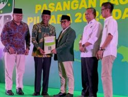 Cak Imin Serahkan Dukungan PKB ke Dja’far Shodiq-Abdiyanto di Pilbup OKI 2024