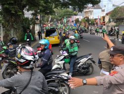 Bentrokan Antara Sopir Angkot dan Ojol di Kota Sukabumi Berakhir Damai