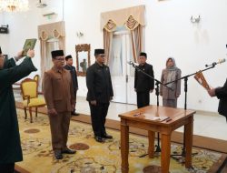 Empat Pejabat Eselon IIb Resmi Dilantik Bupati Sukabumi, Termasuk Kepala Dinas Pariwisata dan Disbudpora