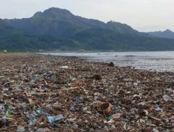 Masalah Sampah di Pantai Loji Jadi Fokus, DLH Sukabumi Gandeng DPRD hingga PLN